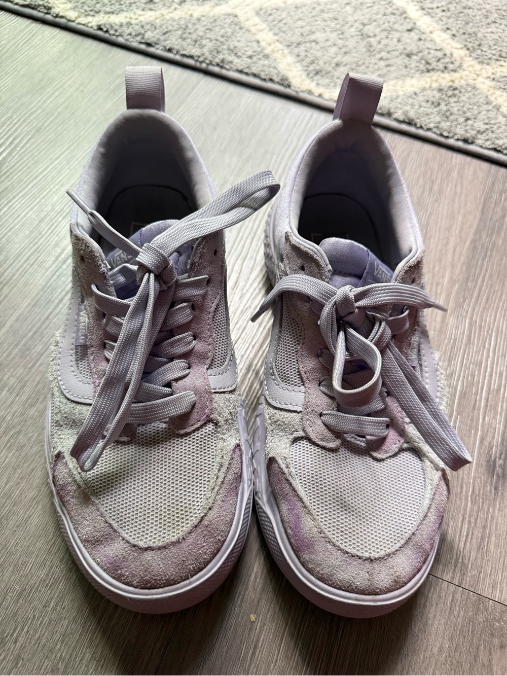 Vans Women's Ultra Range Light Lavender Low-Top Lace-Up Sneakers